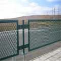 Powder Coated Diamond Expanded Metal Mesh Fence